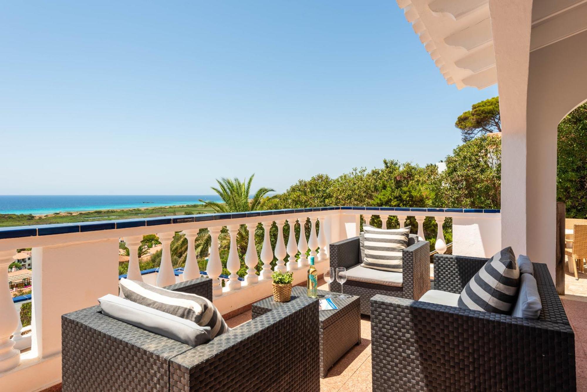 Villa Los Pinos Son Bou Exteriör bild